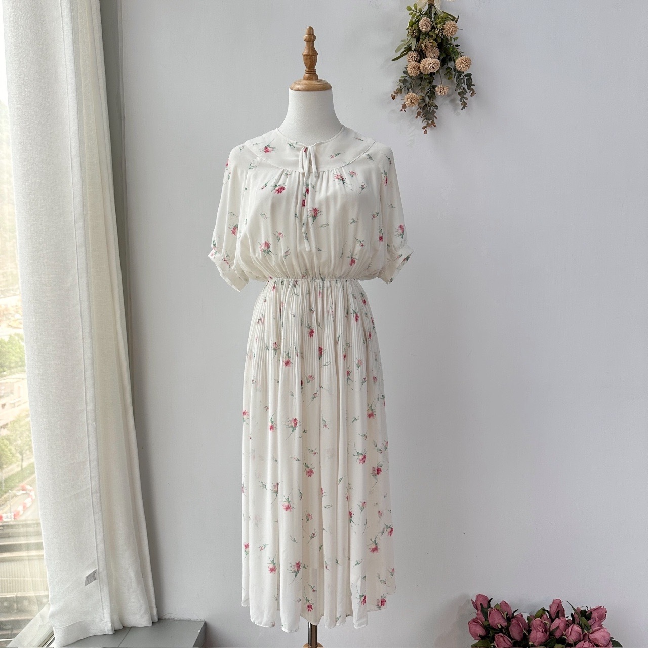 日本製白色小碎花連身裙