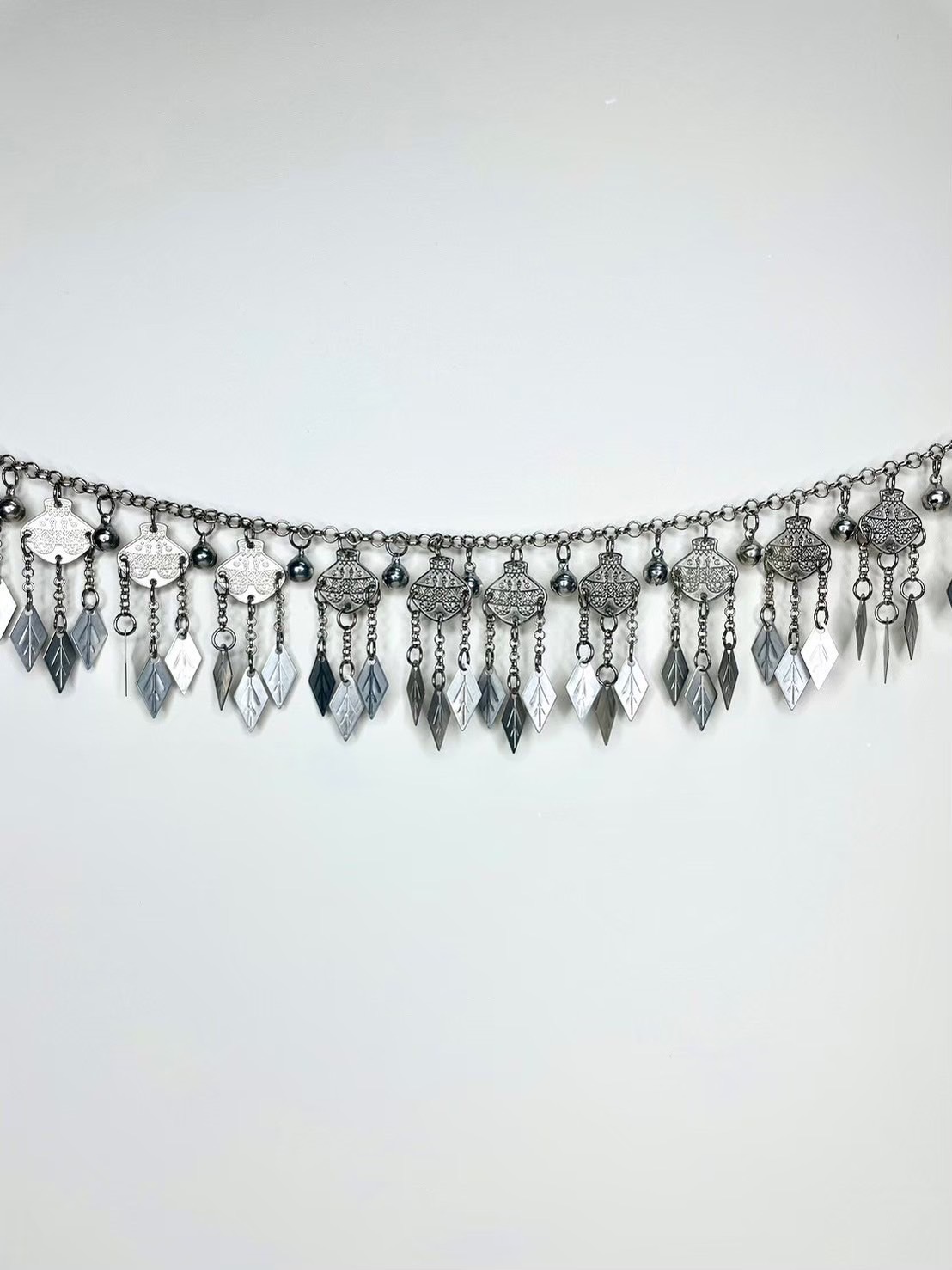 R8-(短)陶甕菱形鈴鐺單層鏈條74cm