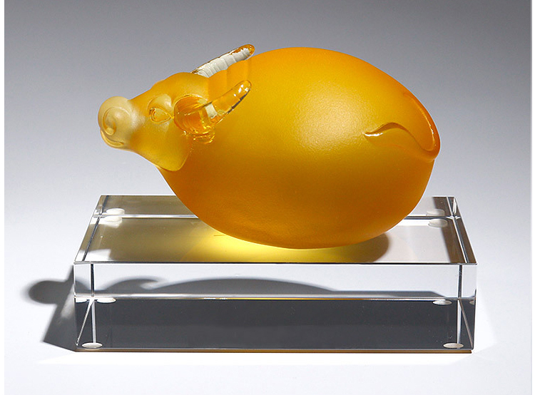 鹿港窯禮品館│琉璃 金牛 創意 擺飾品 憨厚樸實