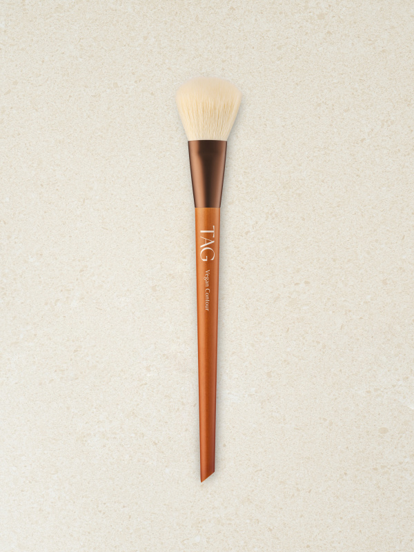 TAG by Too Cool For School Vegan Contour Brush