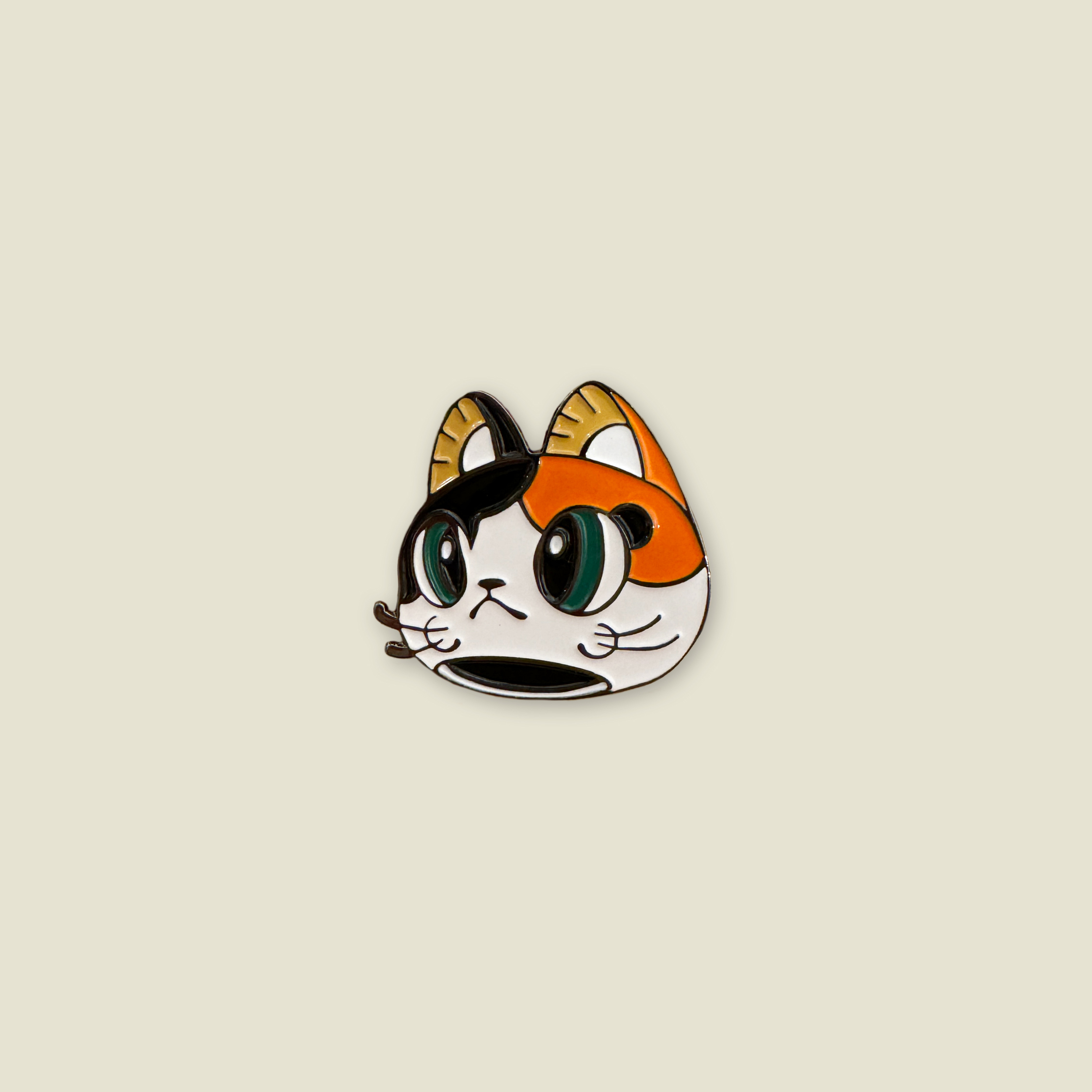ハリー猫の日 Enamel Pin ╭ 三花布偶頭套 ╮