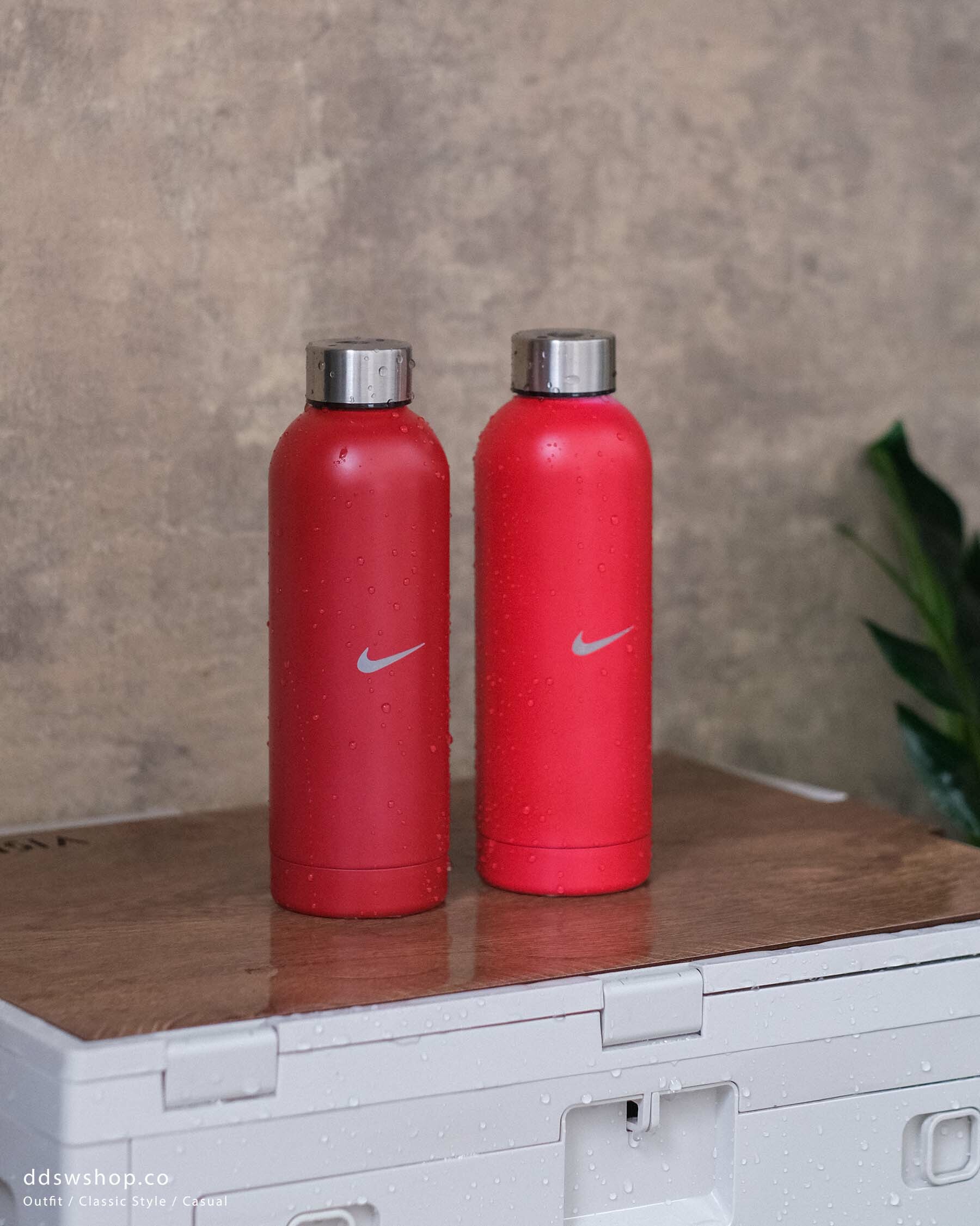 Nike 變色保溫水壺 兩色