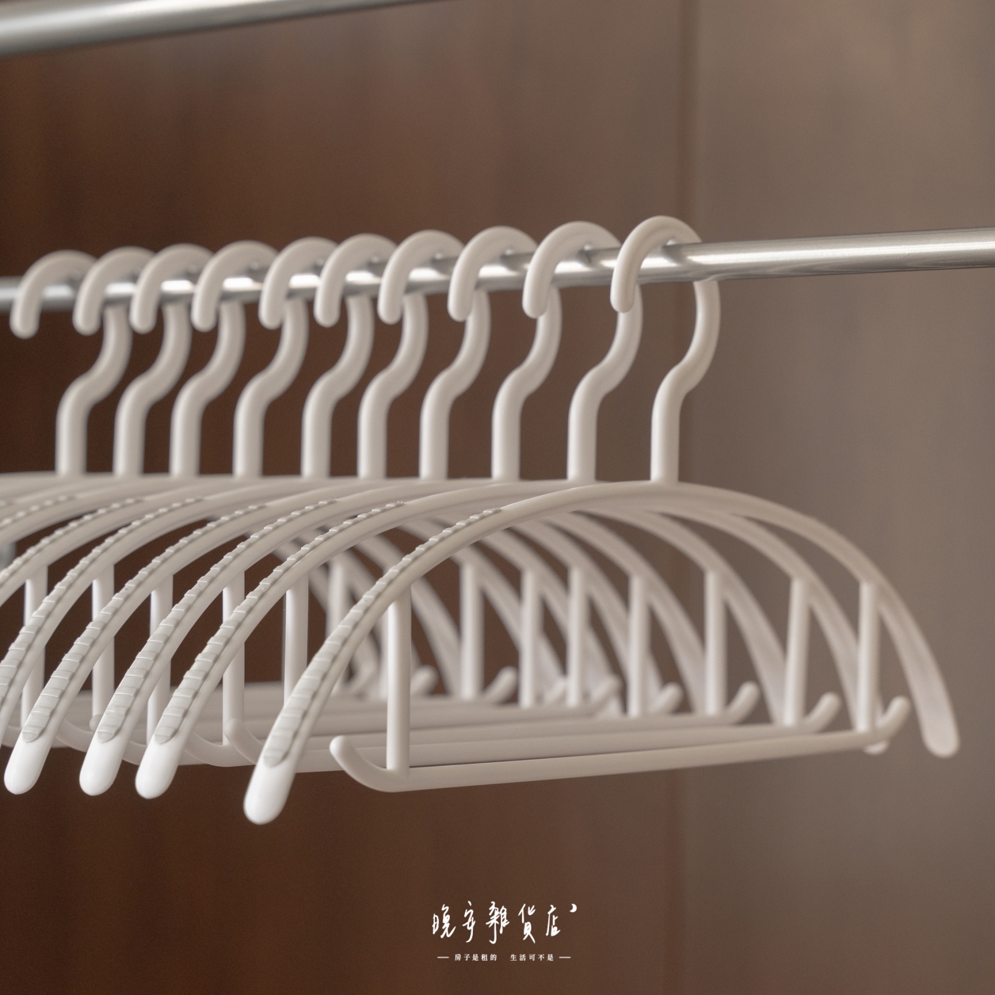 【防滑無痕】半圓衣架組