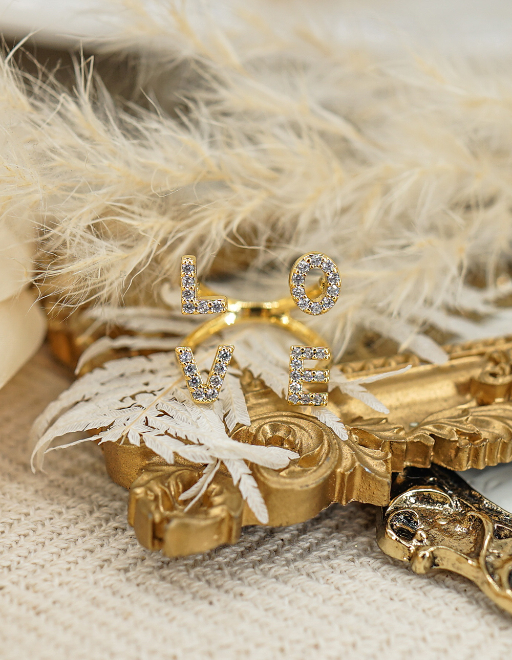 字母水鑽LOVE可調式戒指