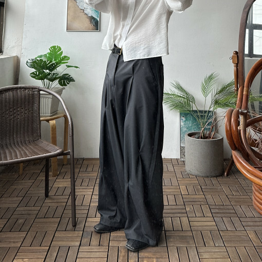 男子漢氣球西裝褲