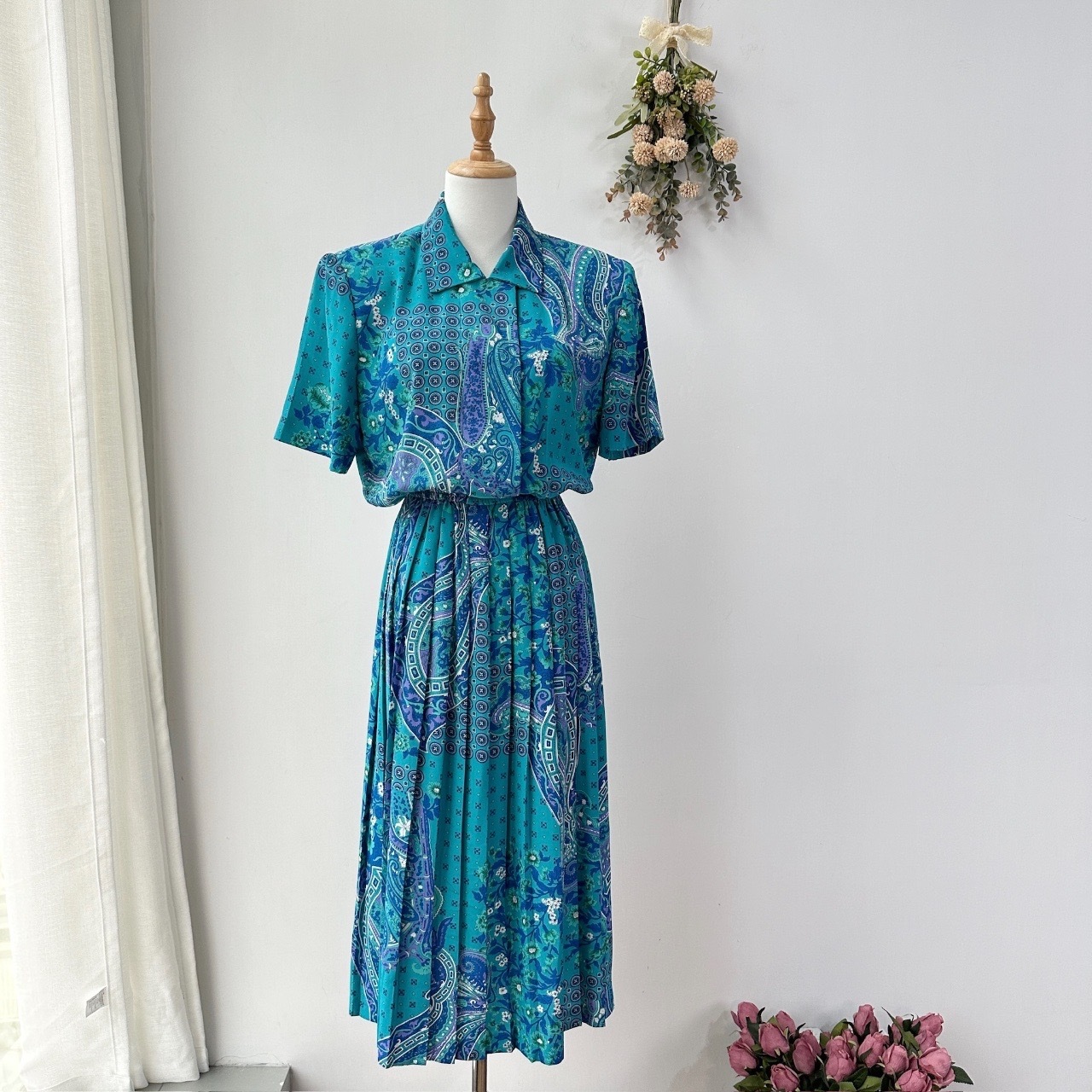 美國製Leslie Fay天藍色腰果花圖案連身裙