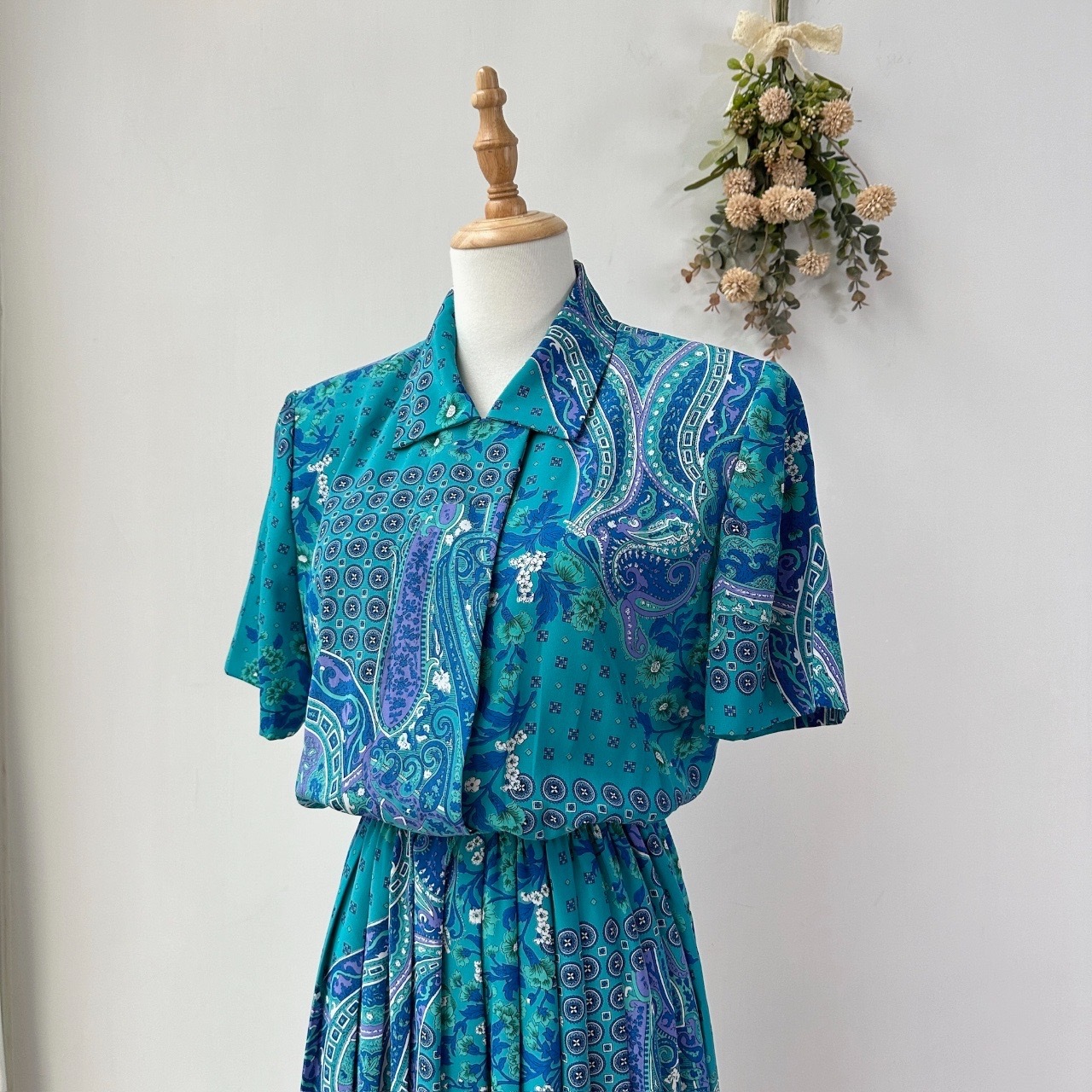 美國製Leslie Fay天藍色腰果花圖案連身裙