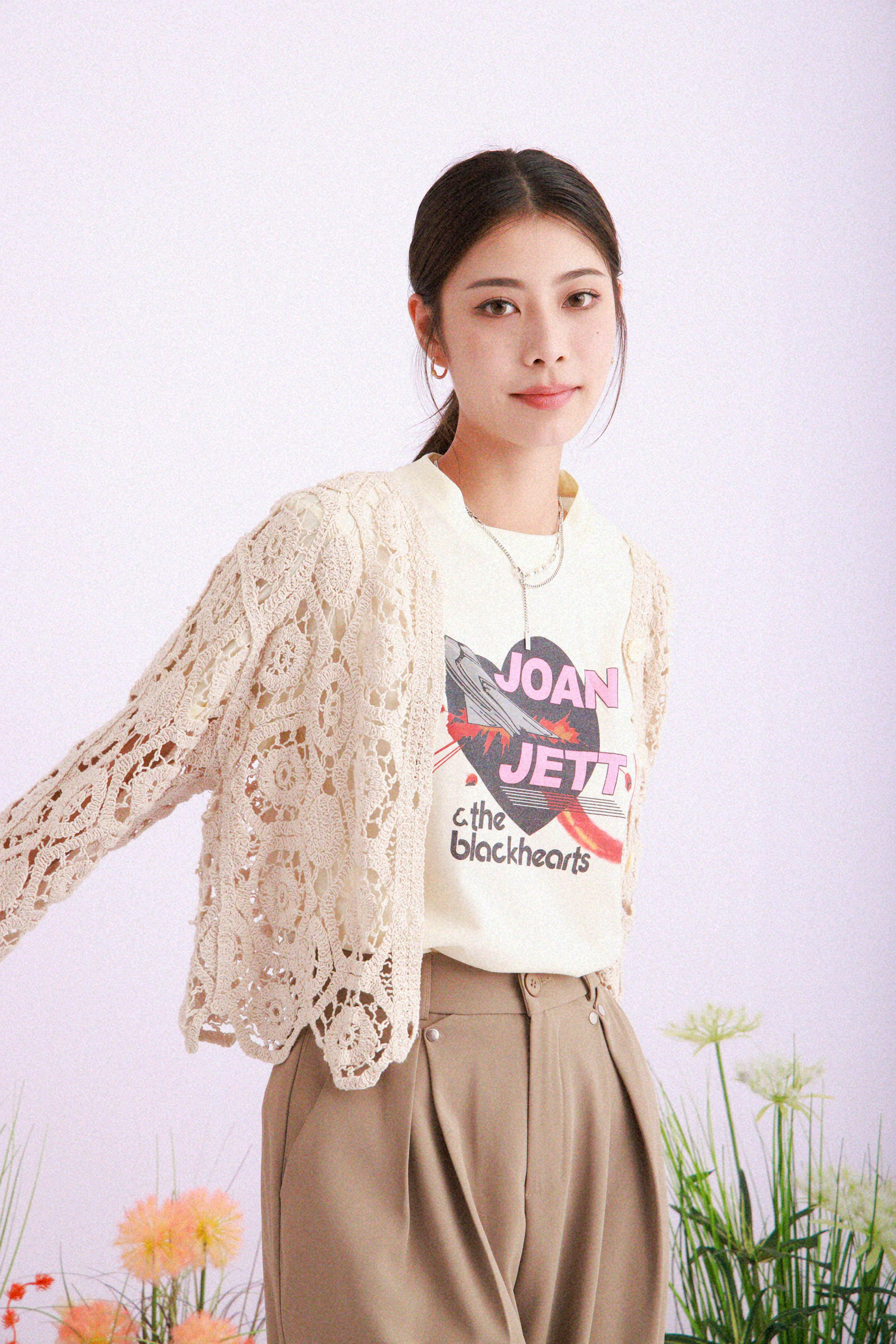 造型 764（外套＋Tee＋長褲）