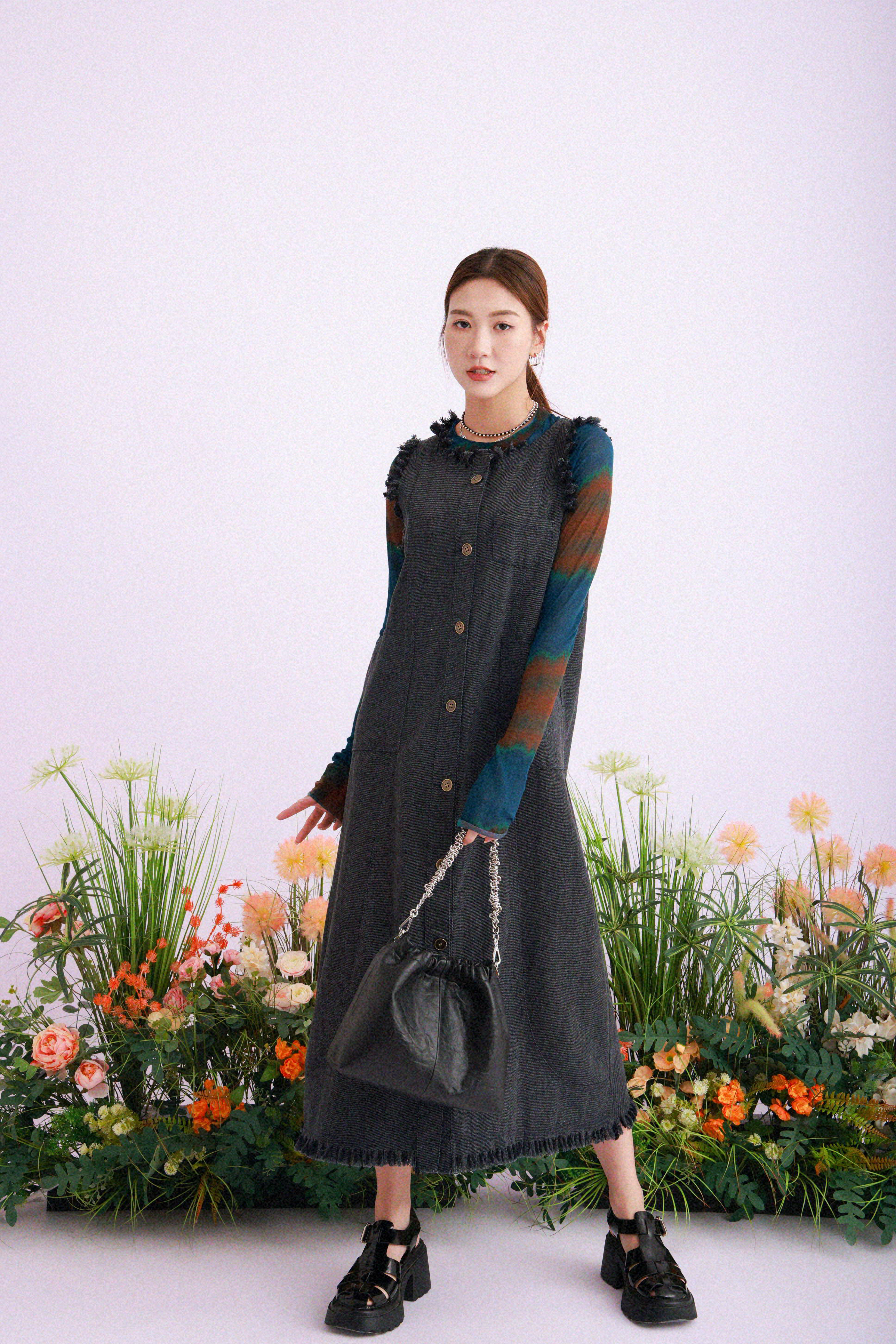 造型 767（上衣＋連身裙）