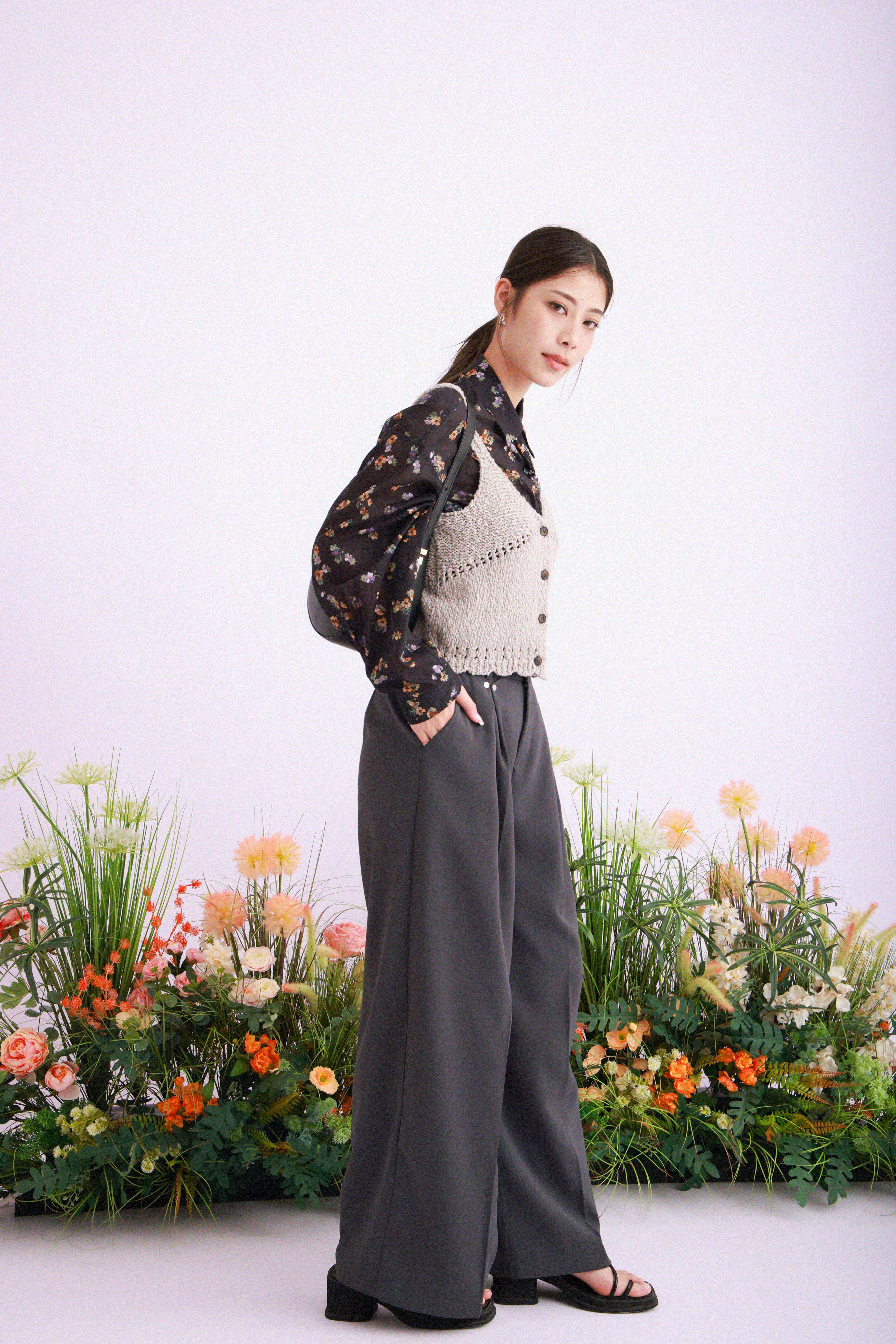 造型 779（背心＋恤衫＋長褲）