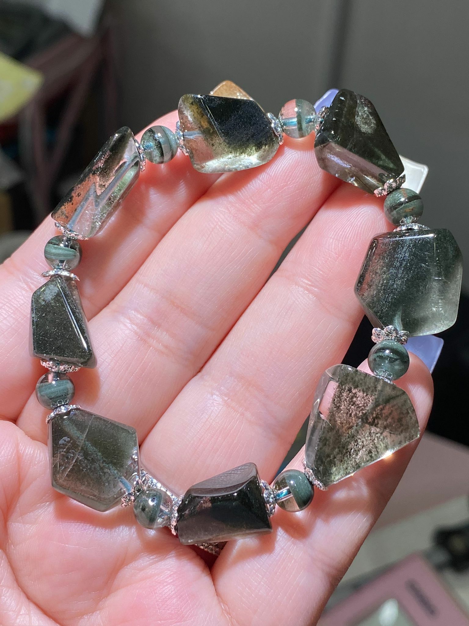 綠幽靈原石手串