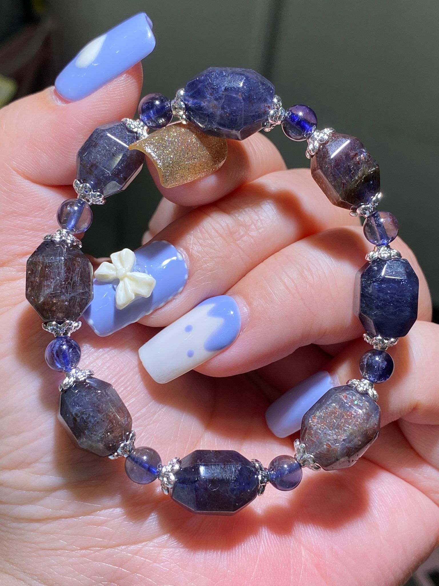 血堇青原石手串