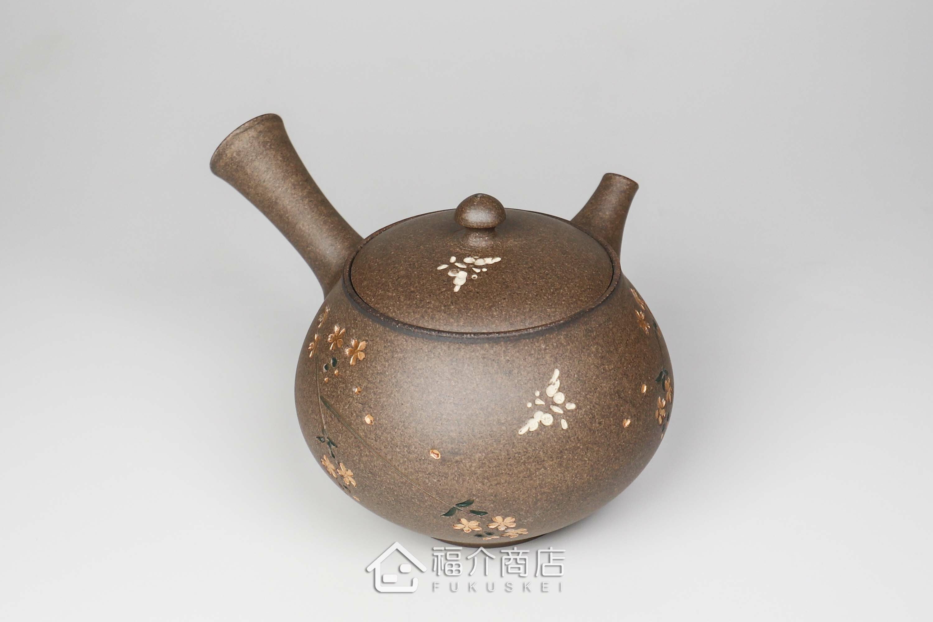 泡茶用的日本陶瓷茶壺