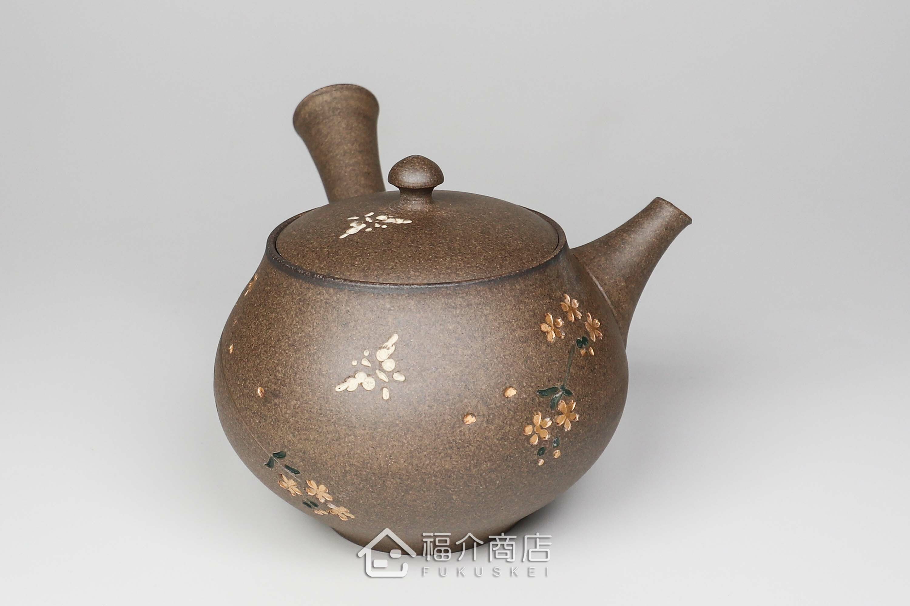 泡茶用的日本陶瓷茶壺