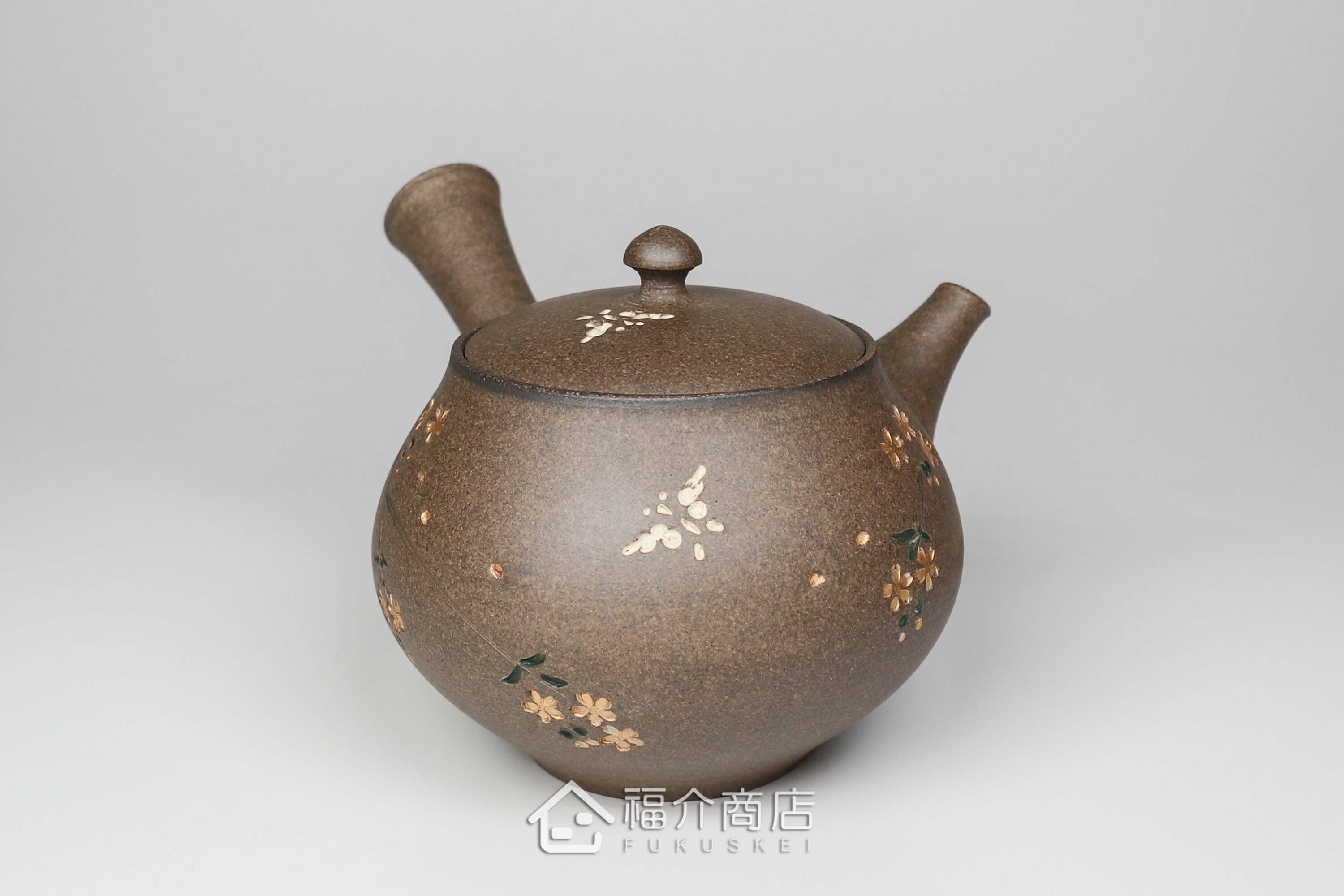 泡茶用的日本陶瓷茶壺