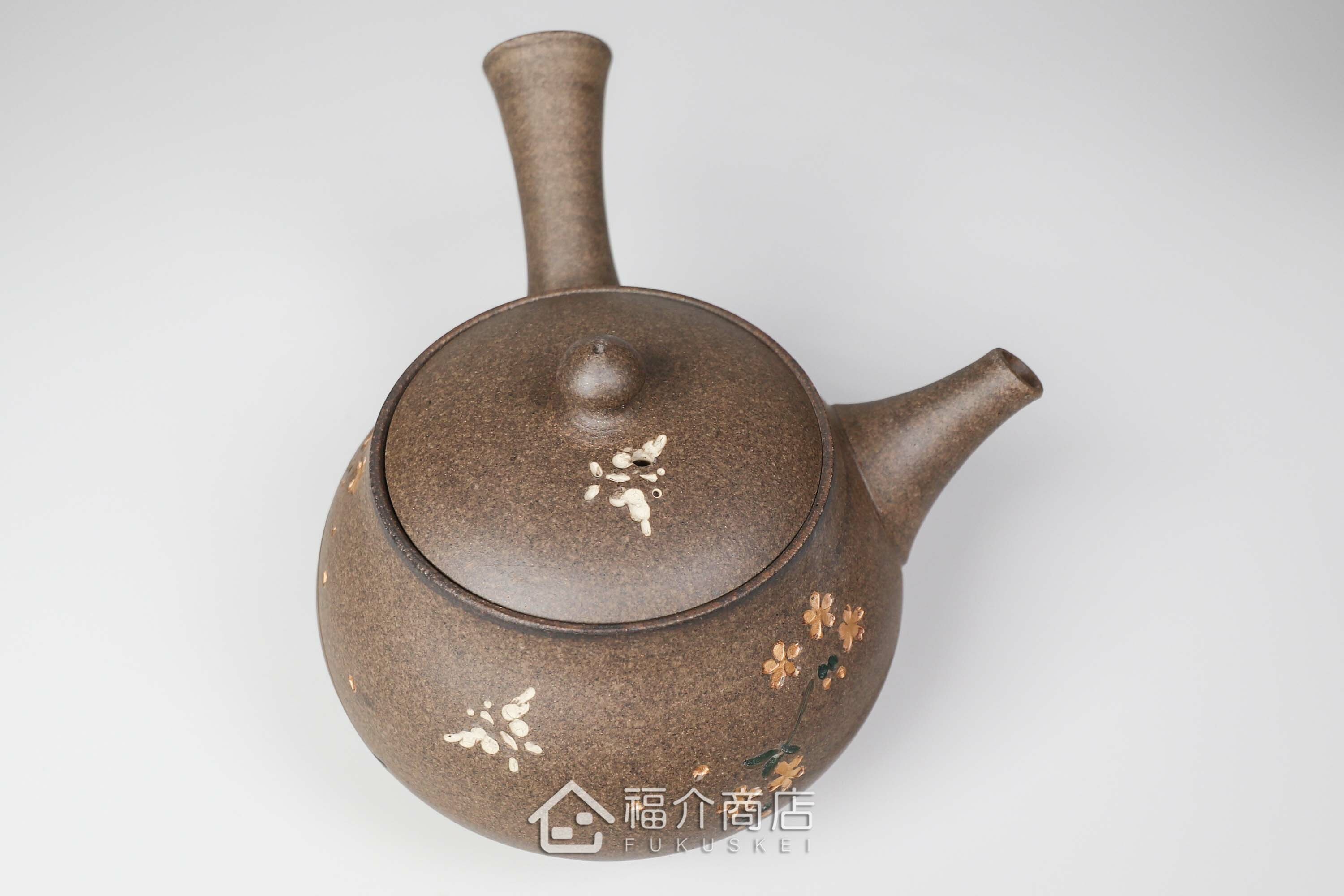 泡茶用的日本陶瓷茶壺