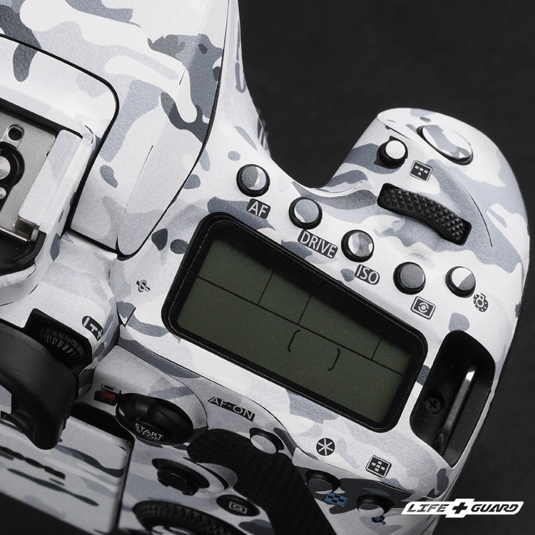 Canon EOS 90D 貼膜質感特寫，LIFE+GUARD 設計風格