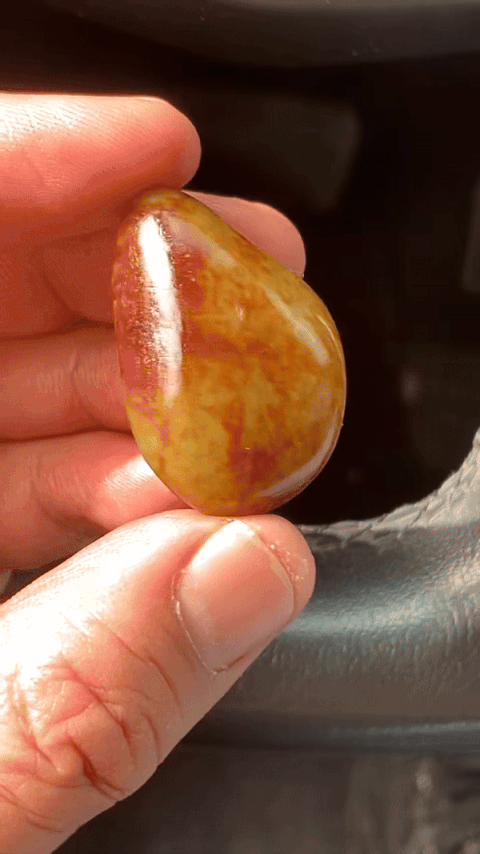 39233 和田玉原籽