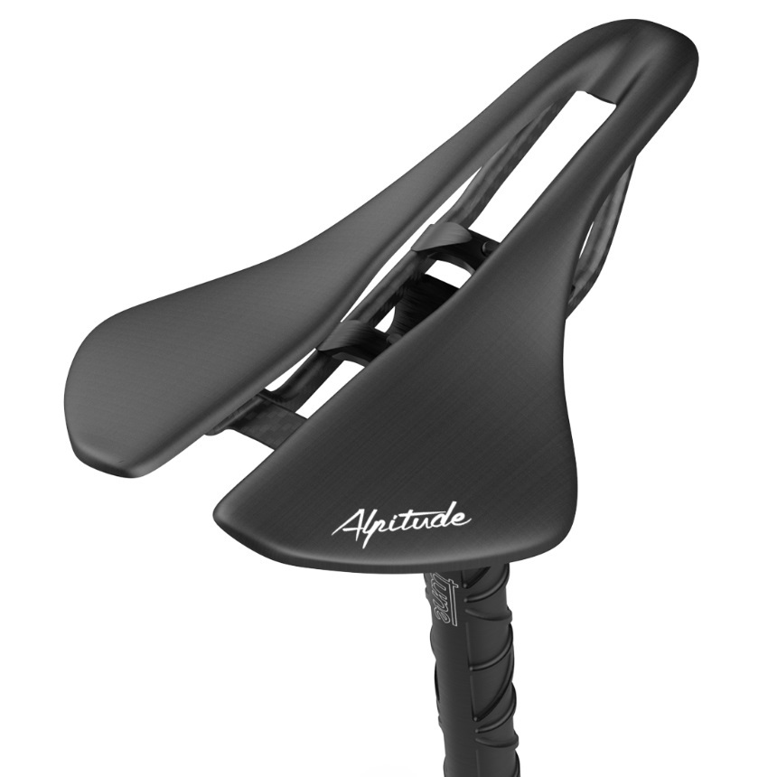 Alpitude Gardena 碳纖維座墊