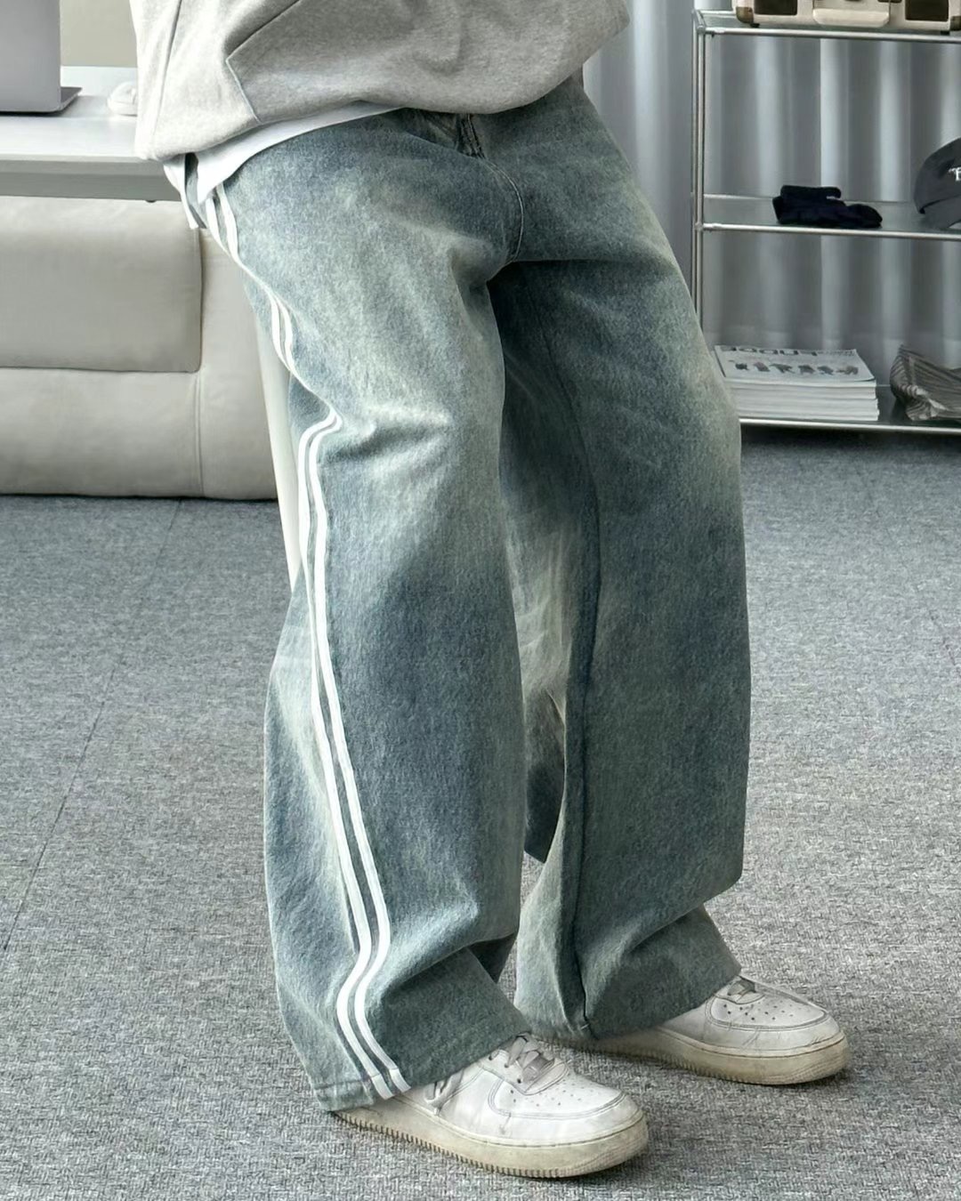 現貨🇰🇷韓國 2 Lines 寬鬆 水洗 牛仔褲