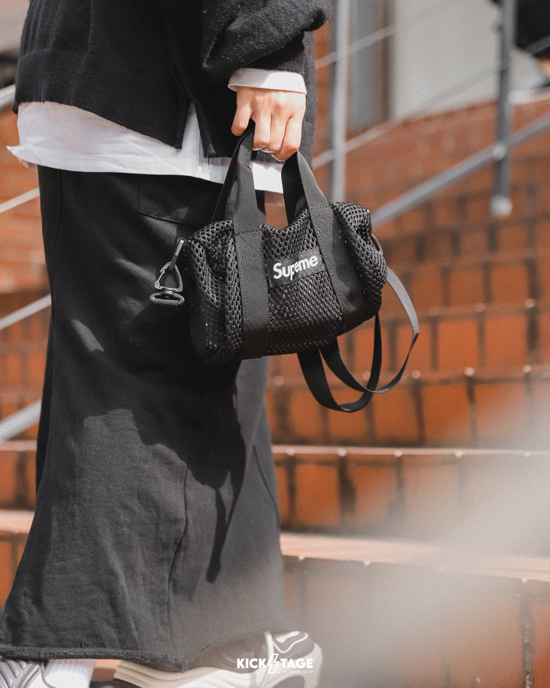 SUPREME 23SS MESH MINI DUFFLE BAG BLACK 圓筒包旅行袋側背包