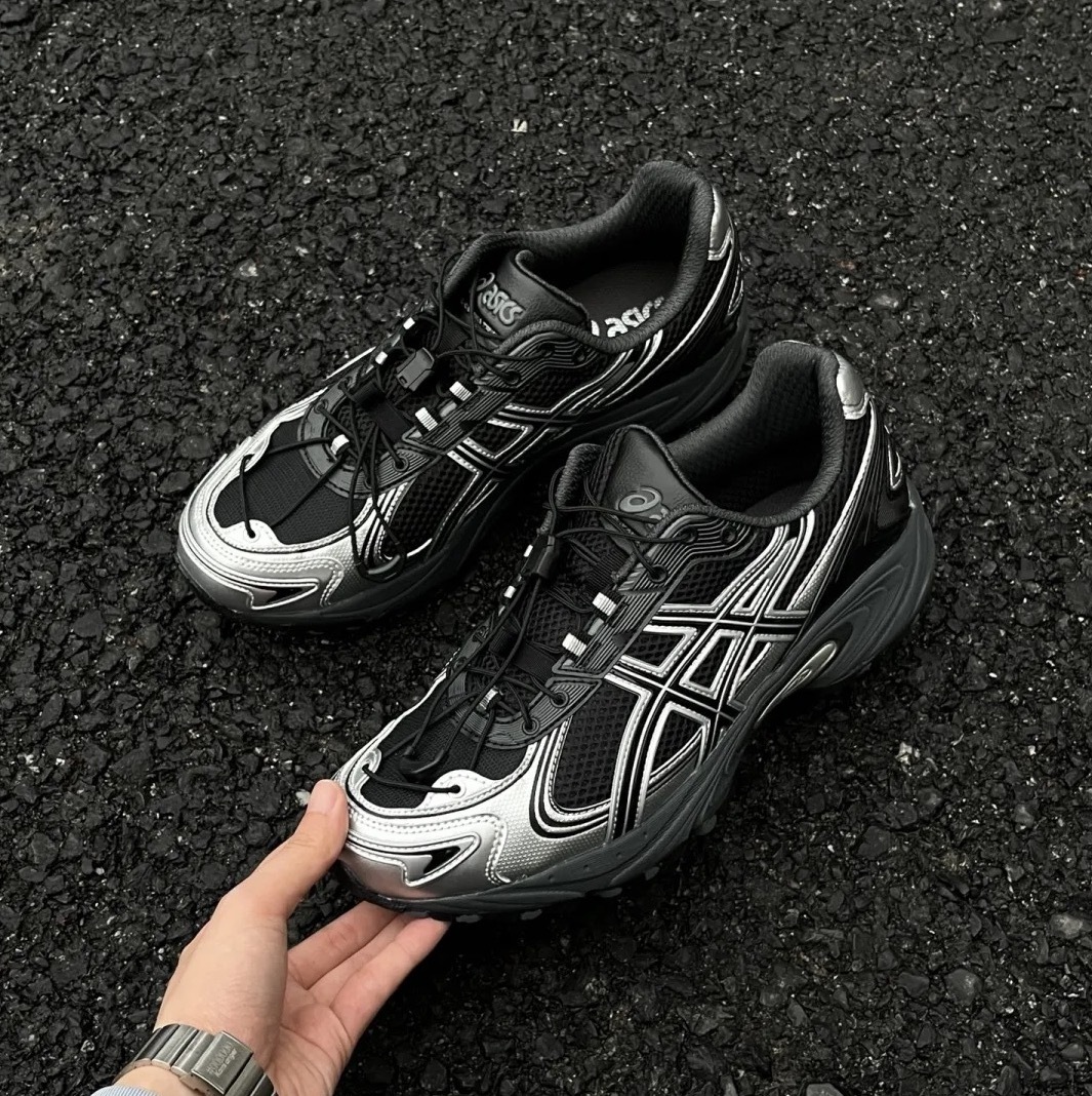 ASICS GEL-KAHANA TR V4 黑銀色 抽繩 金屬 Y2K 機能鞋 男鞋 1203A497-001 / 預購