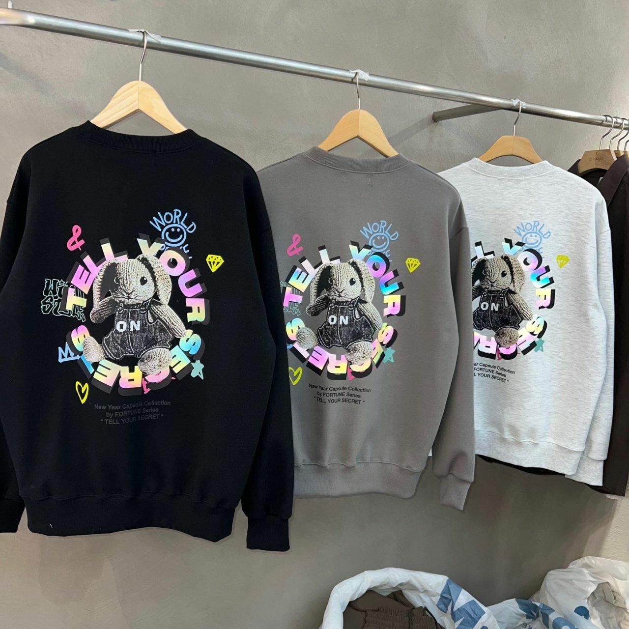 3M反光英文字兔仔圖案衛衣 BARON-062T