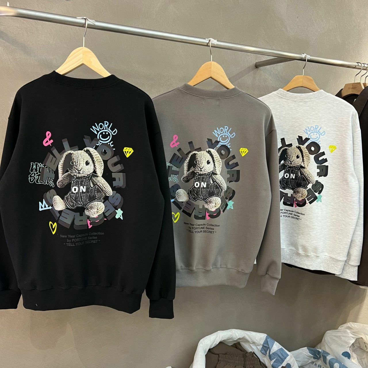 3M反光英文字兔仔圖案衛衣 BARON-062T