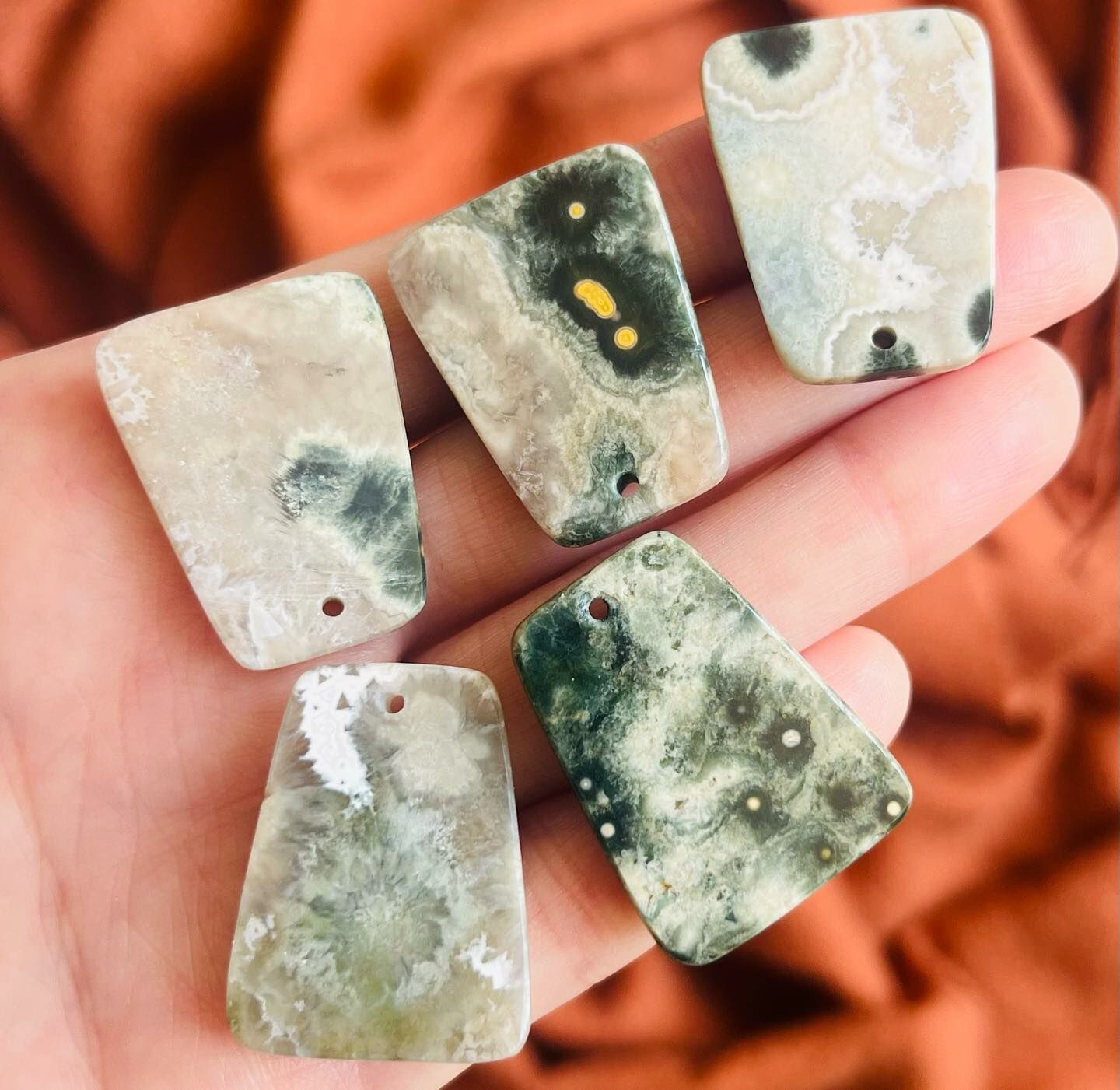 [原石] 馬達加斯加海洋碧玉 老礦料 項鍊吊墜