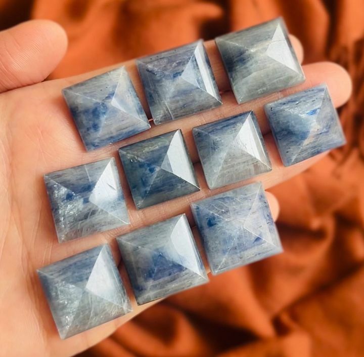 [原石] 藍晶石 方形墜面