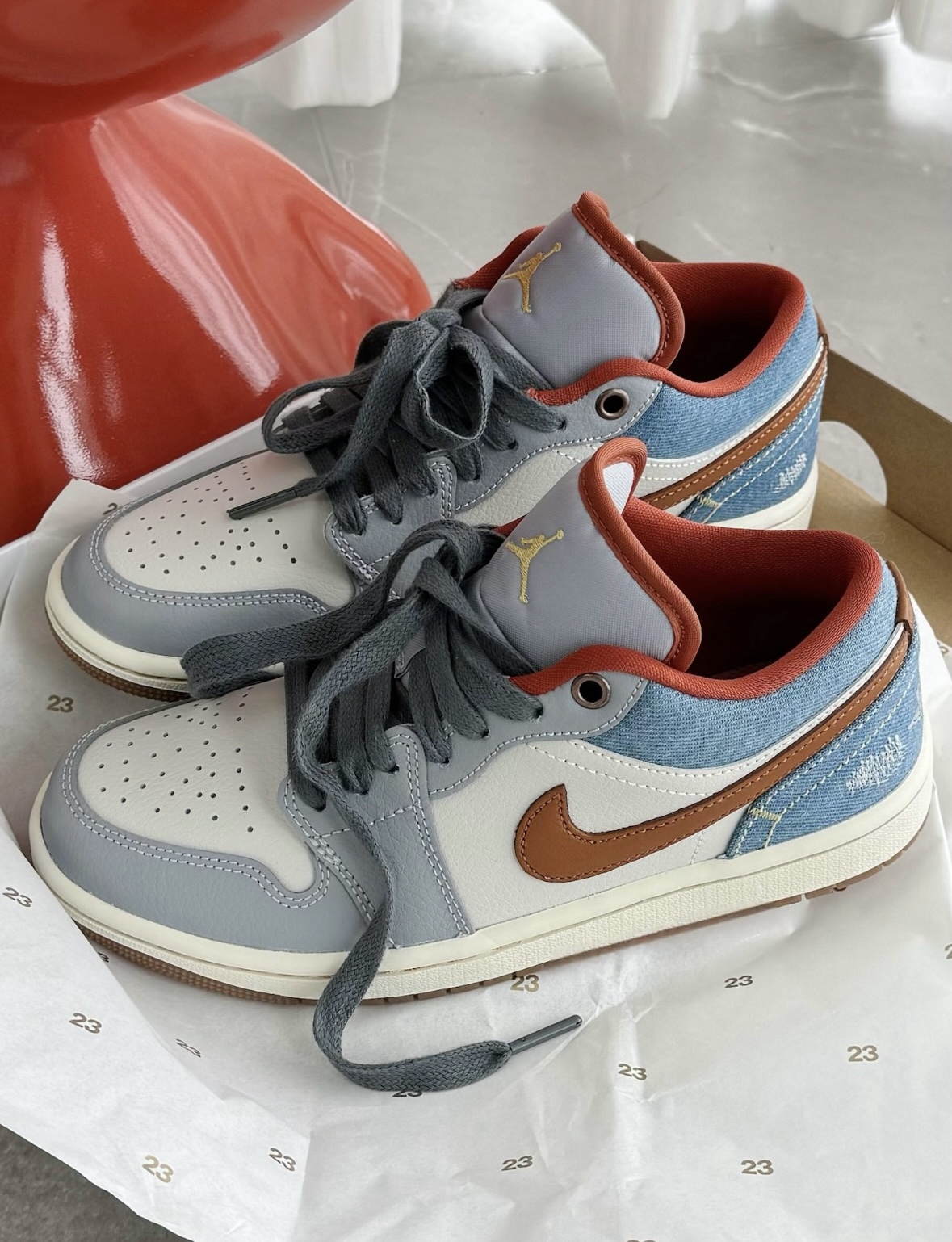 Nike Air Jordan 1 Low AJ1 灰藍牛仔拼接 皮革 丹寧 女款 FZ5045-091/預購