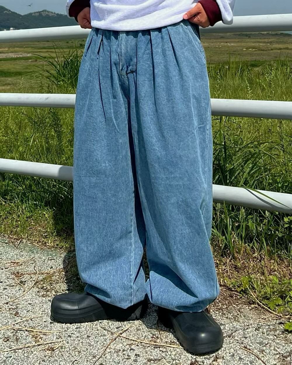 淨色束腳鬆身牛仔褲 P2712