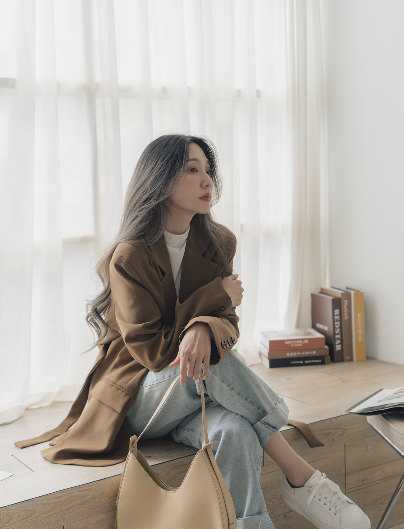 開衩綁帶西裝外套