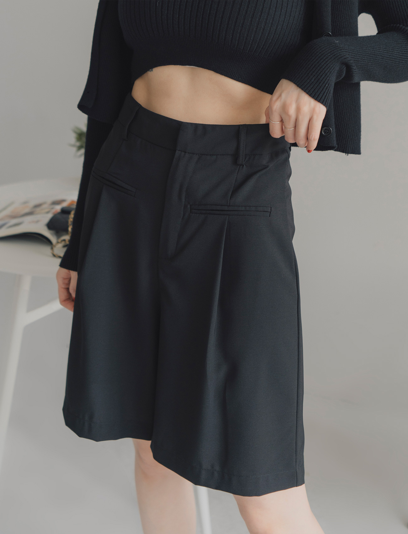 假口袋打摺西裝短褲