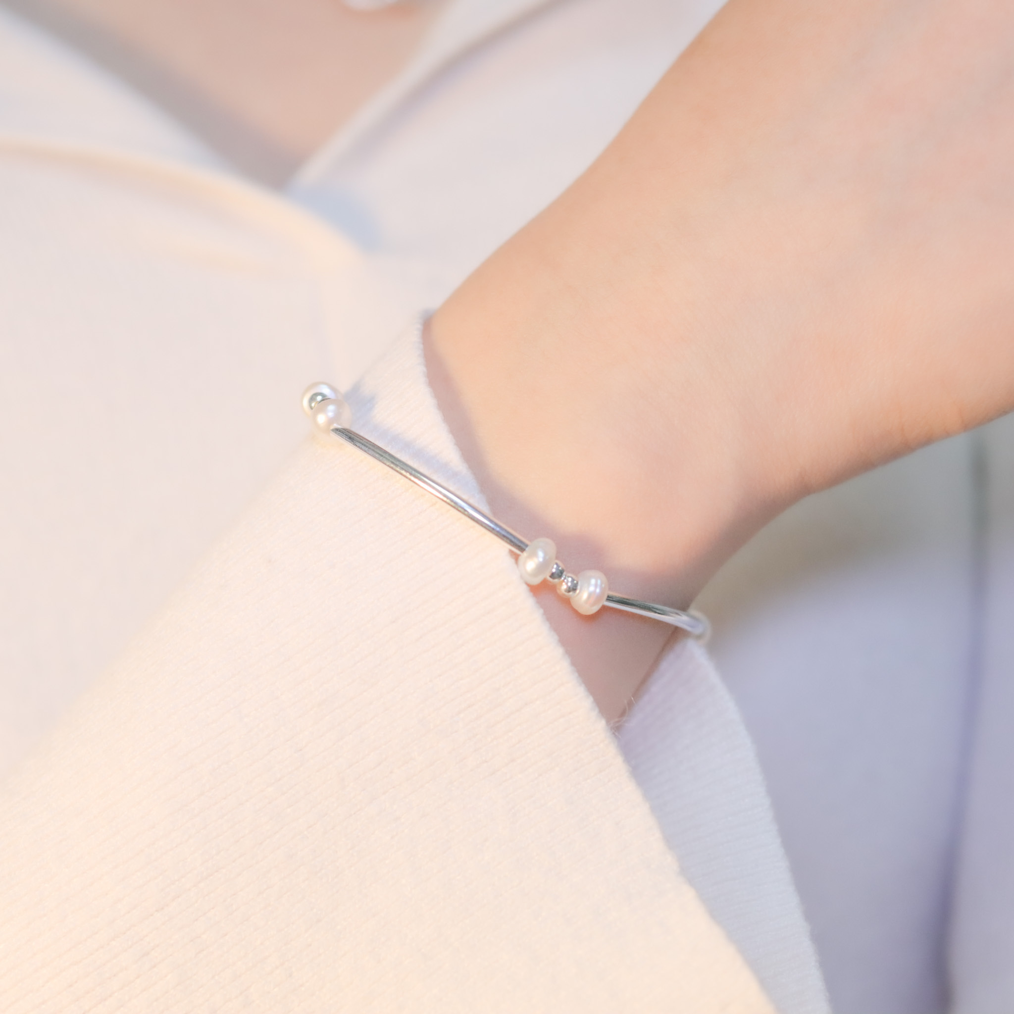 | 925 Silver・Pearl | Thought Of Pearl Bracelet | BR1023 |