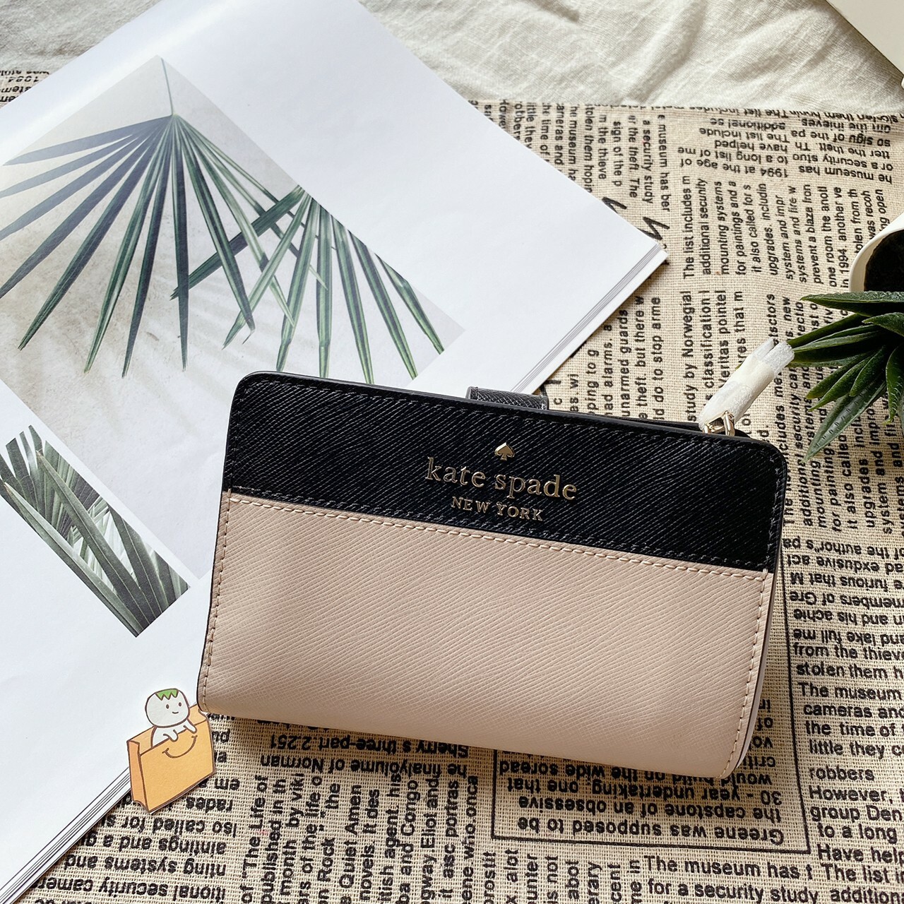 Staci Medium Compact Bifold Wallet