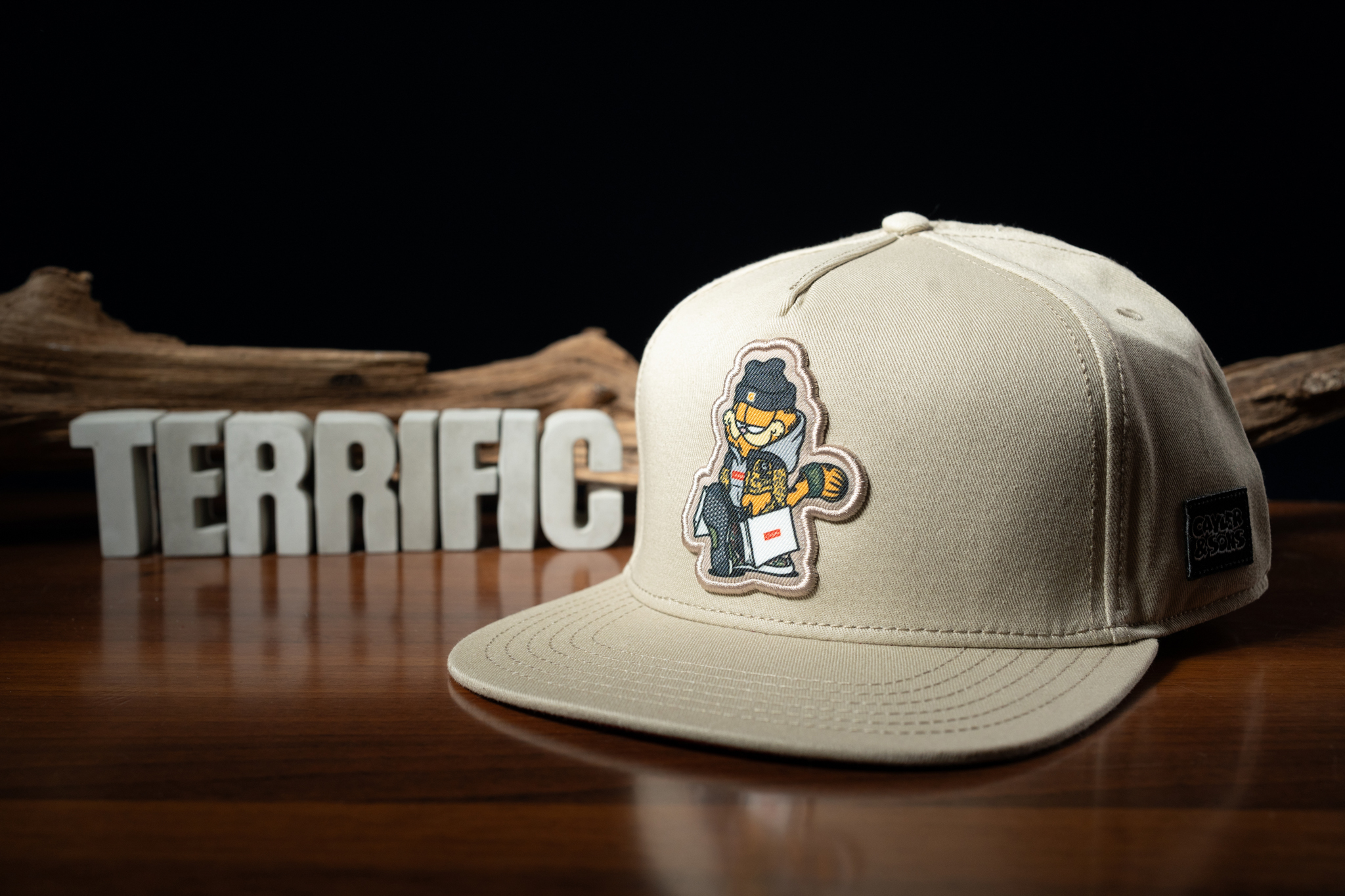 Comics帽子 Garfield 加菲貓 土豪金 項鍊 卡其沙 棒球帽 Cayler & Sons 可調式 全新