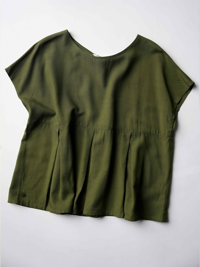 留夜伴摺短袖上衣-深沼