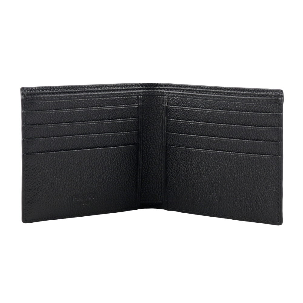 【PRADA】銀字Logo 粒紋牛皮對開零錢袋短夾(黑色) 2MO738 2CGS F0002