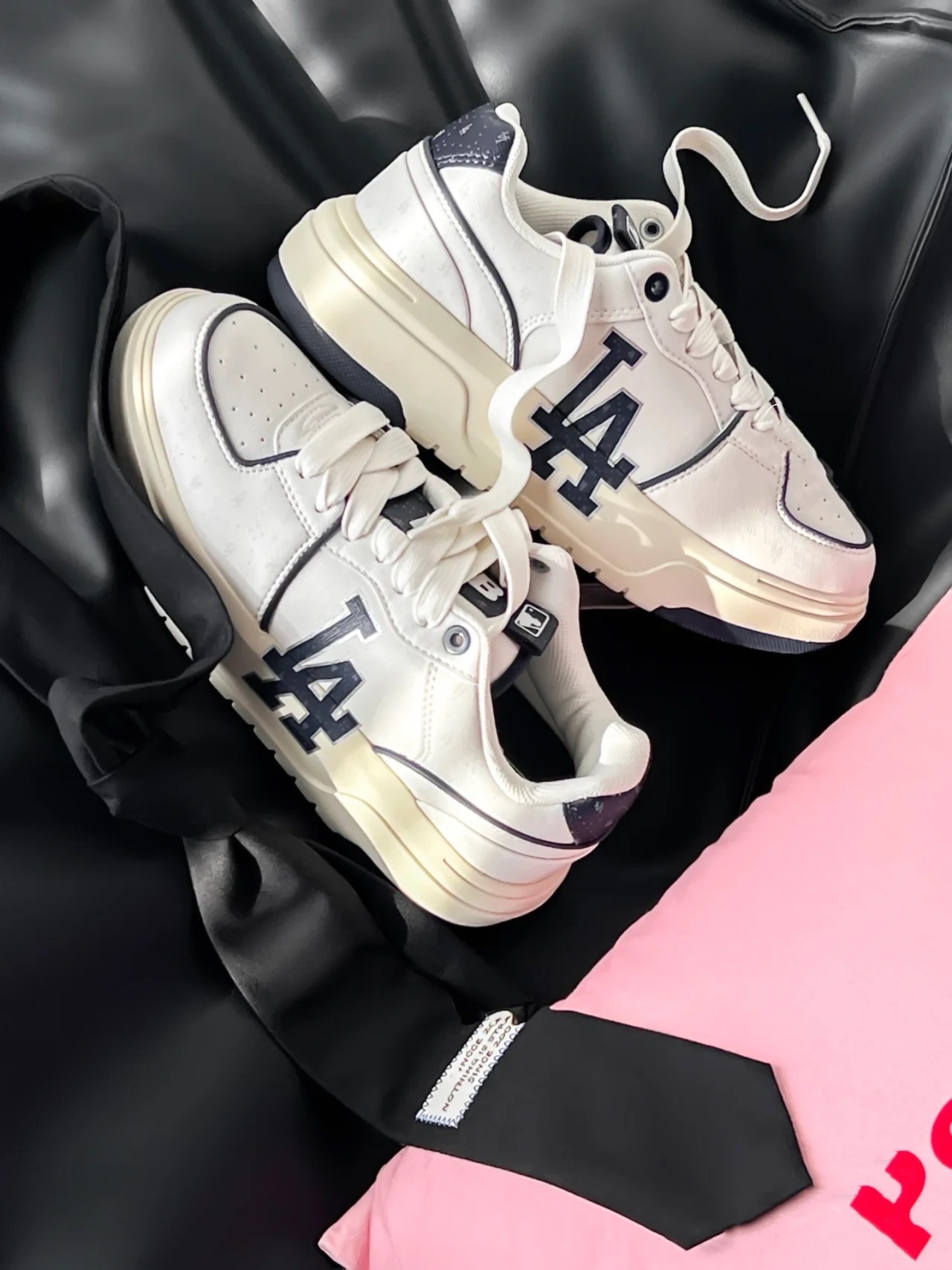 MLB Chunky Liner系列 LA 洛杉磯道奇隊 滿天星 反光 海軍藍 奶油底 學長鞋 情侶鞋 3ASXCBO3N-07NYD