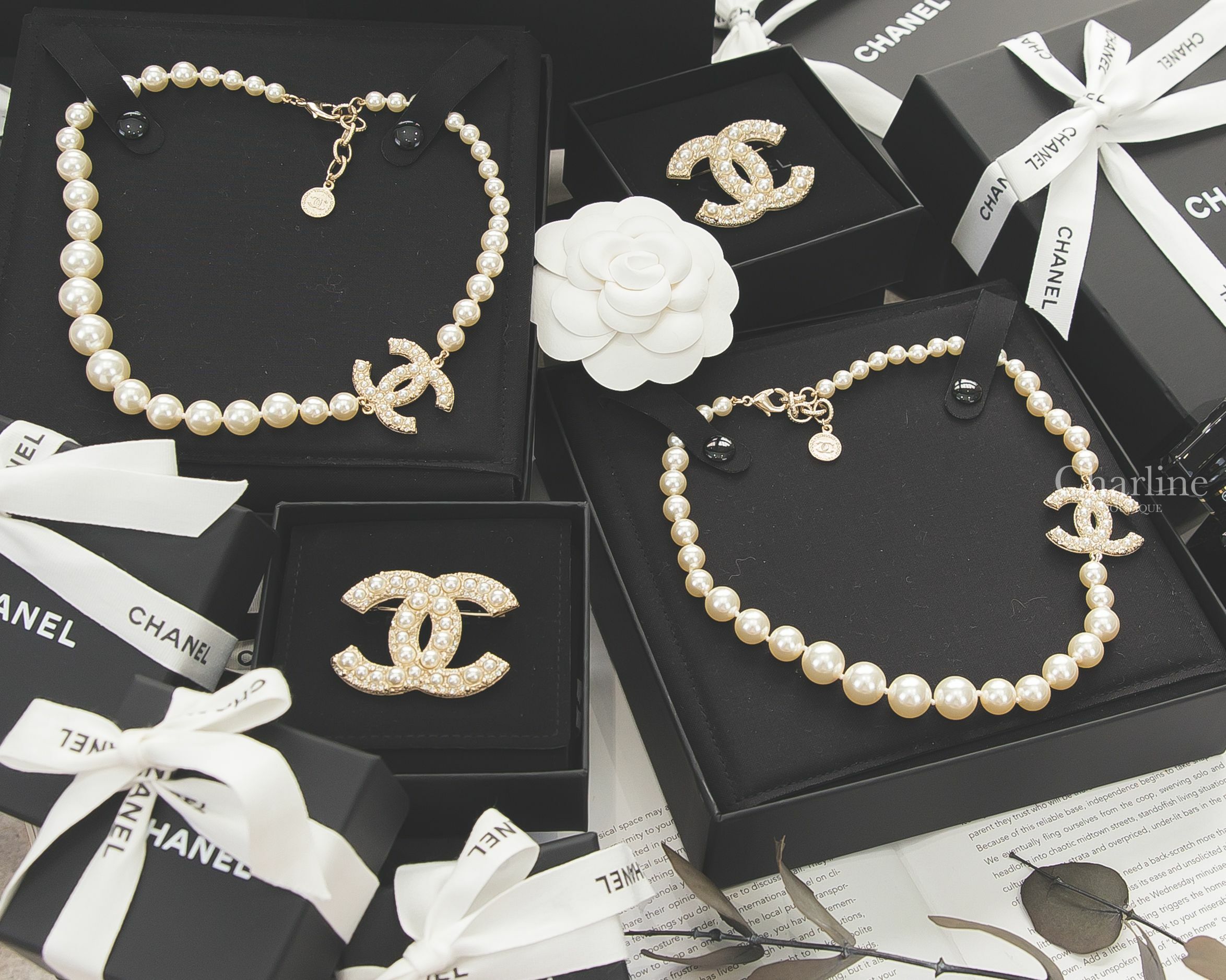 Chanel Necklace 金色大小珍珠CC漸層珍珠項鍊,Chanel Brooch 金色大小珍珠水鑽CC胸針-Charline Boutique 精品代購