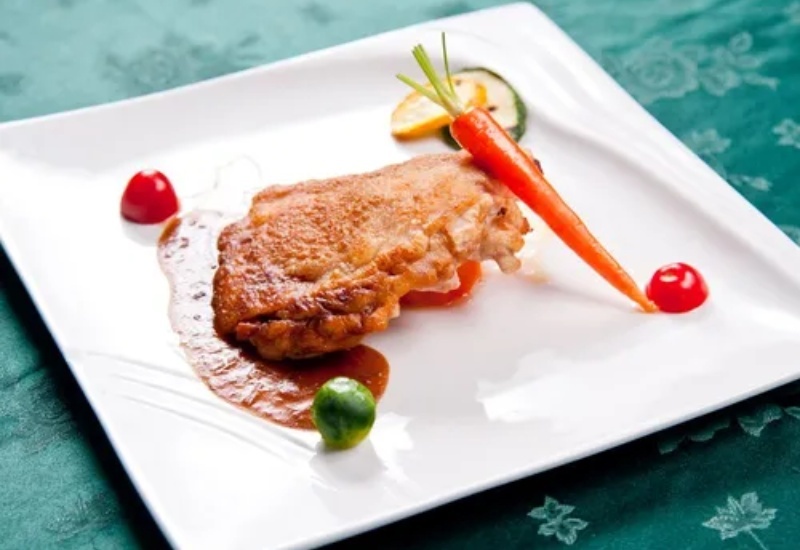 亞里士餐廳 爐烤脆皮雞排