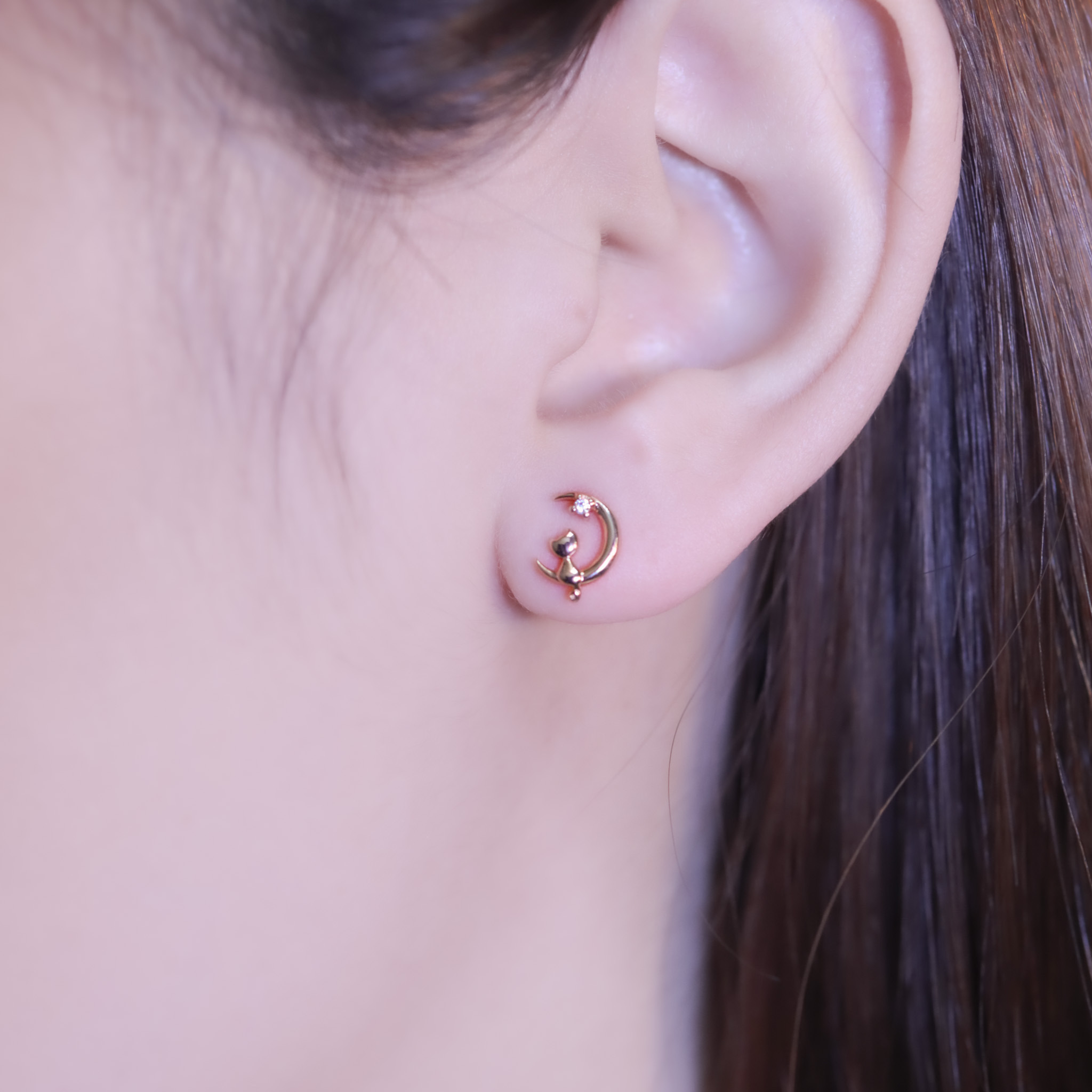 | 925純銀・白金・玫瑰金 | 月亮小憩貓咪耳環 (銀/玫瑰金) | EA0754 |