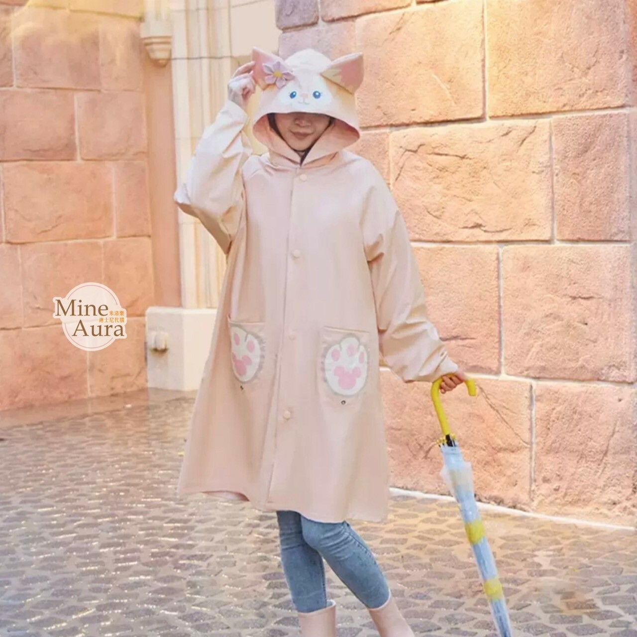 (限時特價) 玲娜貝兒 Lina bell 連帽圖案 造型 成人 雨衣 -上海迪士尼樂園