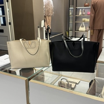 Valentino Vlogo leather small tote