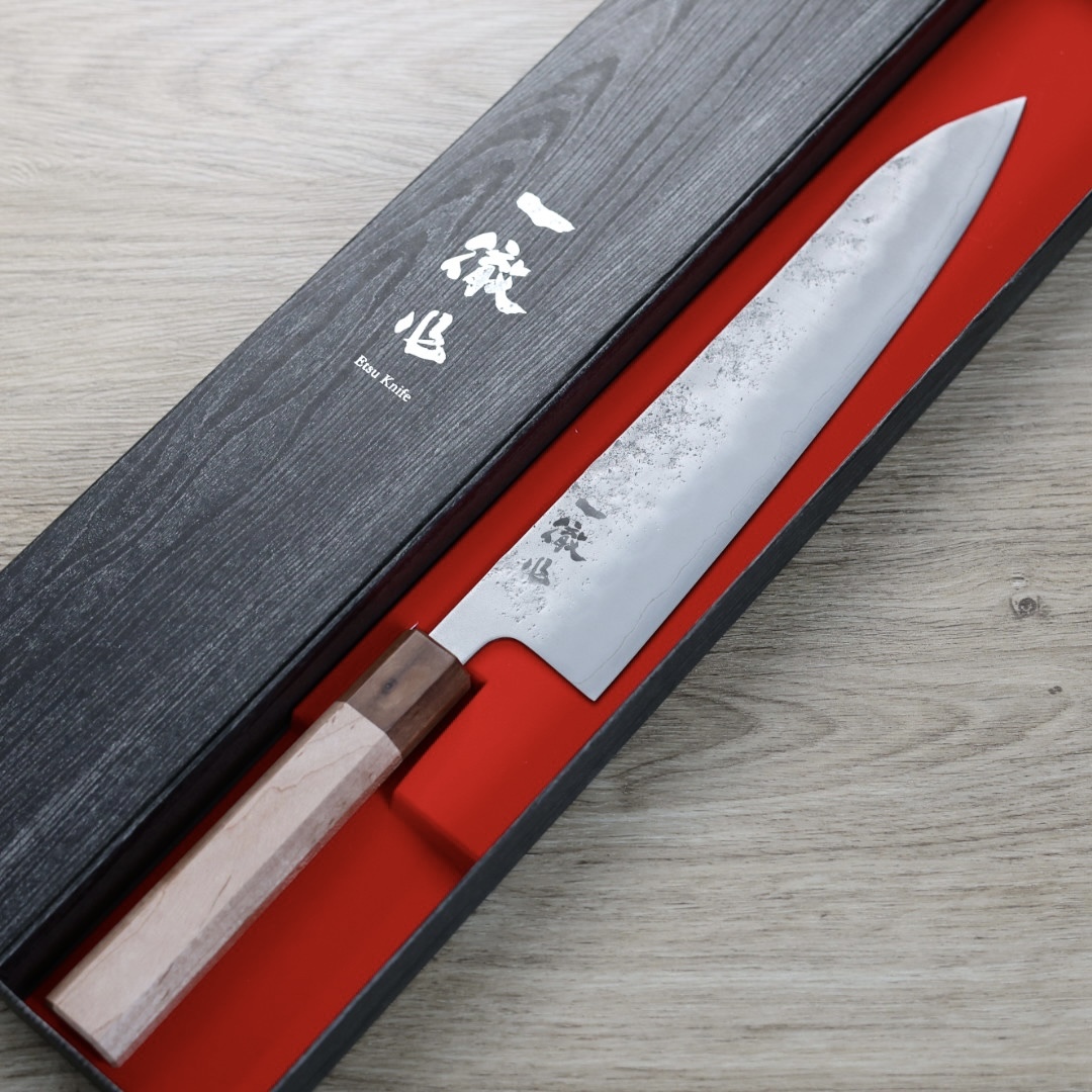 一徹 牛刀 240mm 銀三鋼 梨地