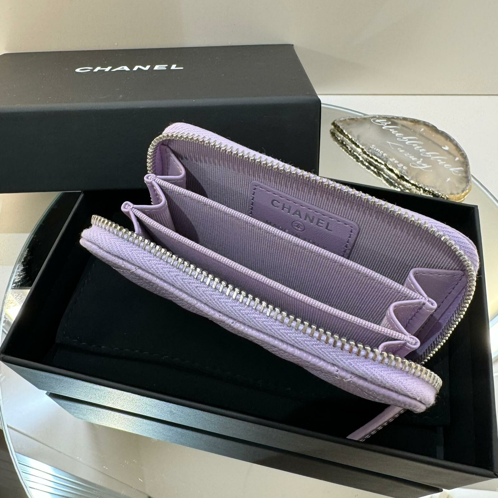 Chanel 粉紫色卡包