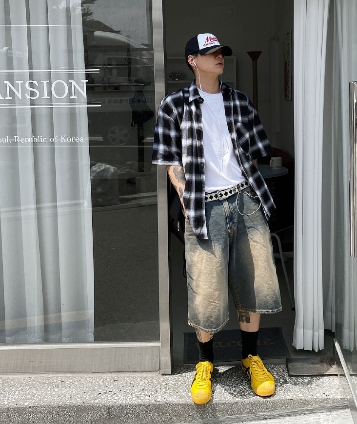 【最後一件】Holy in code 單寧 染色 黃泥 作舊 闊腿 七分褲 短褲