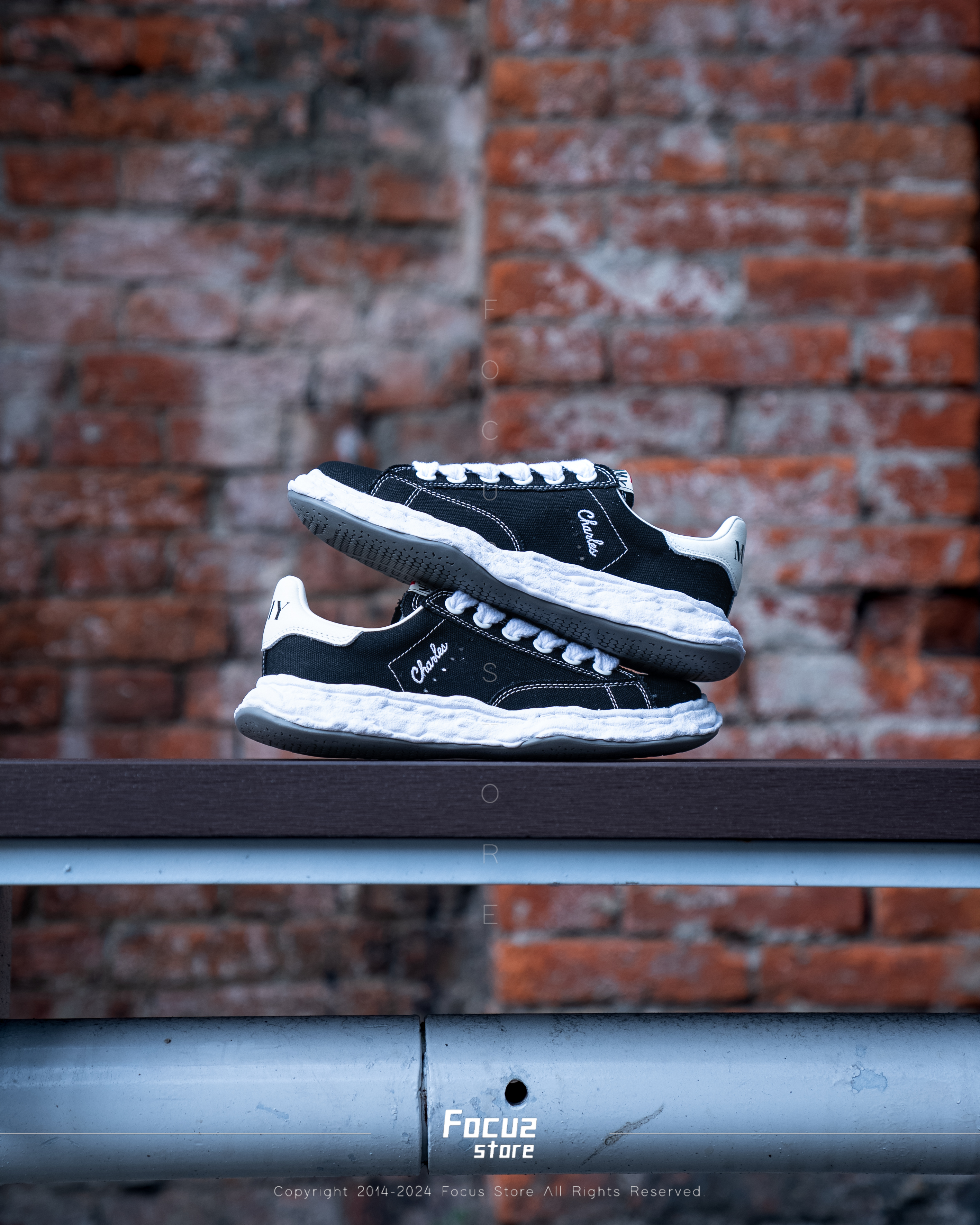 【Focus Store】現貨秒發 Maison Mihara Yasuhiro CHARLES Original sole canvas Low-cut "Black" 黑色 A12FW703