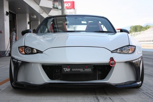 GARAGE VARY FRONT BUMPER MAZDA MX-5 ND 2016-